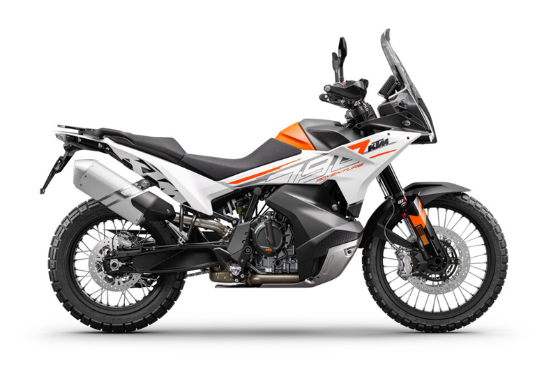 790 ADVENTURE WHITE 2023