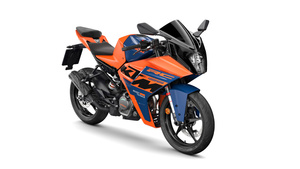 RC 125 2024 blue  - ušetři 25000kč
