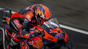 PŘILBA SUPERTECH R-10 SOLID, ALPINESTARS (LESKLÝ KARBON/MATNÝ KARBON) 2024