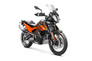 890 ADVENTURE ORANGE 2021