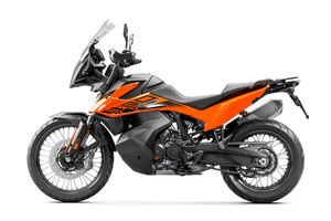 890 ADVENTURE ORANGE 2021