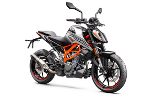 125 DUKE ABS 2021 SILVER