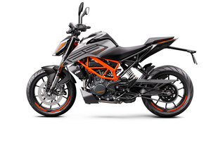 125 DUKE ABS 2021 SILVER